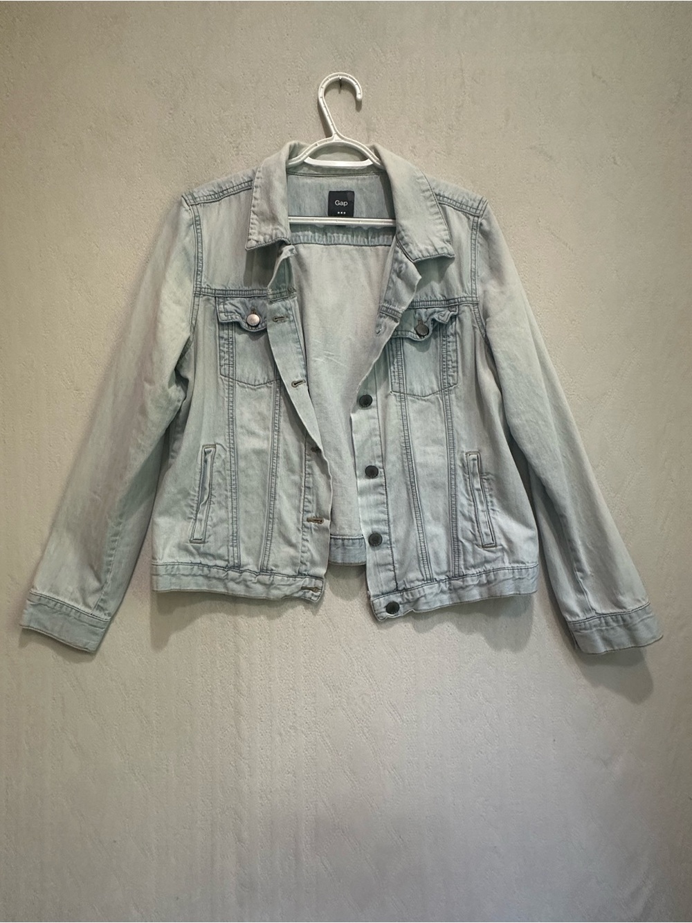 GAP Women's Grunge Faded Light Denim Jacket - Pale Blue Sz XL So Soft Distressed